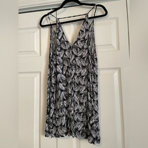 Old Navy palm leave print top with cute t-strap back.